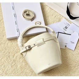 Small Bucket Bag - Cream...