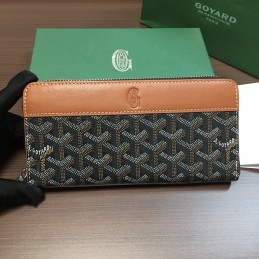 Zip Wallet - Black Chevron...