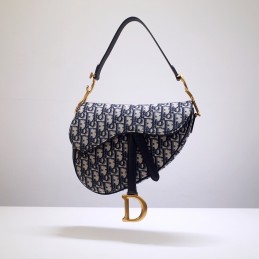 Saddle Medium Bag...