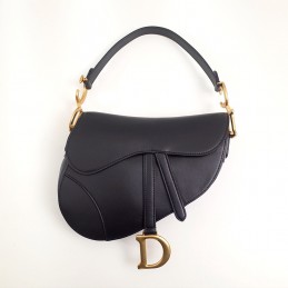Saddle Medium Bag...