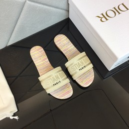Slippers - Pale Yellow,...
