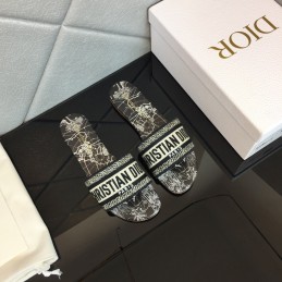 Slippers - Black and White,...