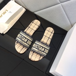 Slippers - Beige, Check Slides