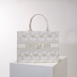Book Medium Tote - Ivory,...