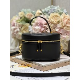 CD Signature Small Vanity...