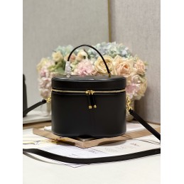CD Signature Medium Vanity...