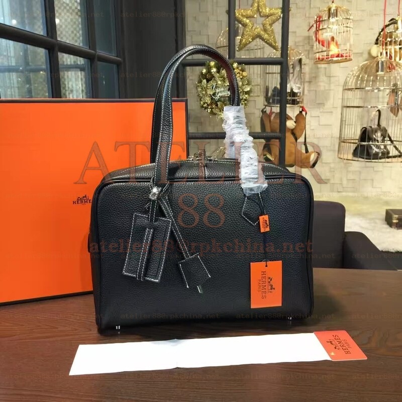 Black Victoria II 35 Bag