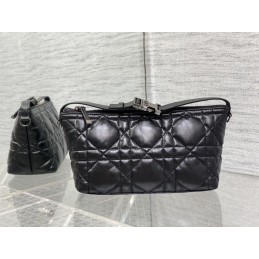 Travel Medium Pouch -...