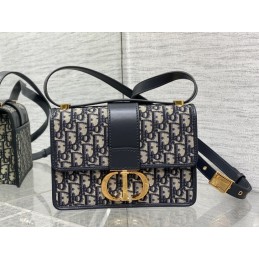 30 Montaigne Medium Bag -...