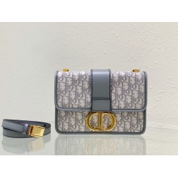 30 Montaigne Medium Bag -...