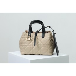 Toujours Medium Bag -...