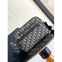 Safari Medium Bag with...