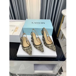 Sandals - Beige, Toile de...