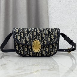 Medaillon Medium Flap Bag -...