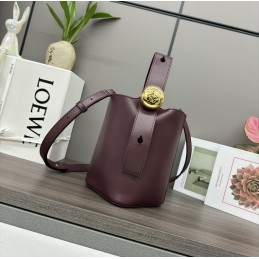 Pebble Mini Bucket Bag -...