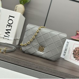 Goya Puffer Medium Bag -...