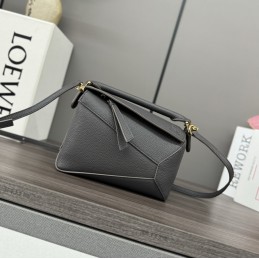 Puzzle Edge Mini Bag -...