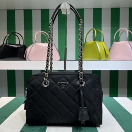 Medium Bag - Black, Leather