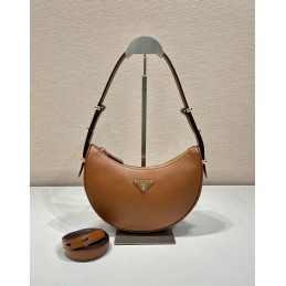 Arqué Crossbody Bag 22.5cm...