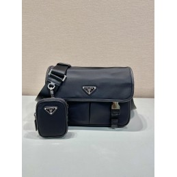 Medium Messenger Bag -...