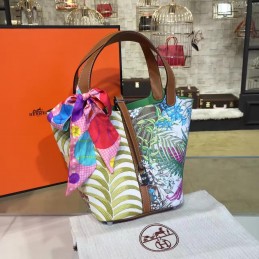 Multicolor Silk In Print Picotin Lock 22 Bag