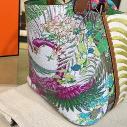 Multicolor Silk In Print Picotin Lock 22 Bag