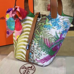 Multicolor Silk In Print Picotin Lock 22 Bag
