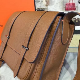 Tan Leather Messenger Steve Caporal 28 Tan Leather Messenger Bag