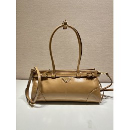Medium Handbag - Gold,...