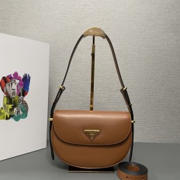 Arqué Crossbody Bag 22cm -...