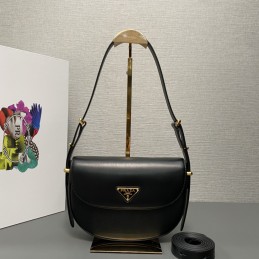 Arqué Crossbody Bag -...