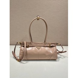 Medium Handbag - Blush,...