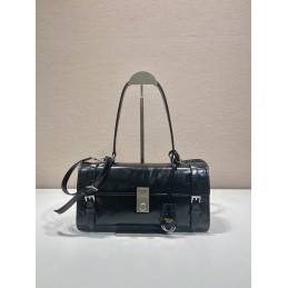 Mariner Large Crossbody Bag...