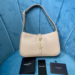 Le 5 à 7 Hobo Bag - Cream,...