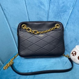 Le Maillon Small Chain Bag...