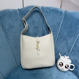 Le 5 à 7 Small Hobo Bag -...