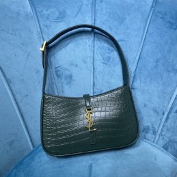 Le 5 à 7 Hobo Bag - Forest...