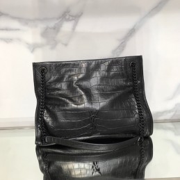 Niki Medium Tote - Black,...