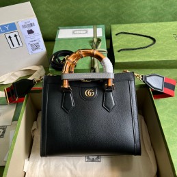 Diana Small Tote Bag 27cm -...