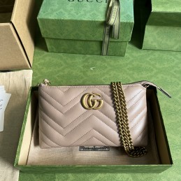 GG Marmont Chain Shoulder...