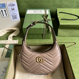 GG Marmont Half-Moon Mini...