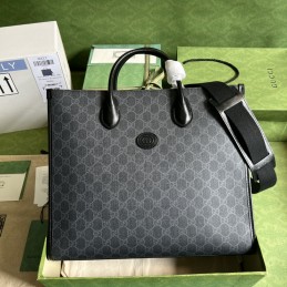 Interlocking G Medium Tote...