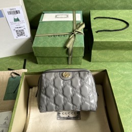 GG Matelasse Beauty Case -...