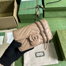 GG Marmont Super Mini Bag -...
