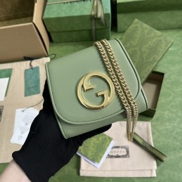 Blondie Chain Wallet - Sage...