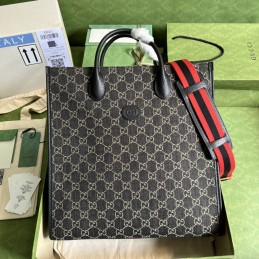 Interlocking G Medium Tote...