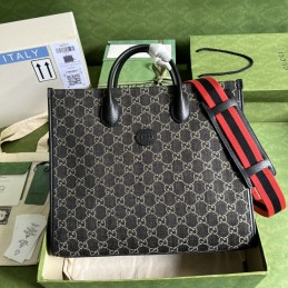 Interlocking G Medium Tote...