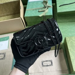 GG Marmont Super Mini Bag -...