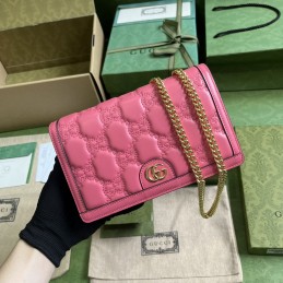 GG Matelasse Chain Wallet -...