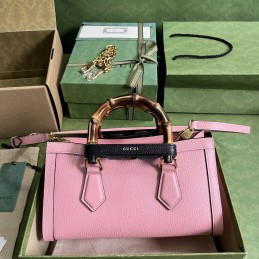 Diana Small Shoulder Bag -...